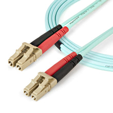 StarTech.com 450FBLCLC2 câble de fibre optique 2 m LC OM4 Couleur aqua